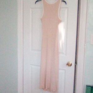 Elegant Cream Sleeveless Dress. Size Medium
